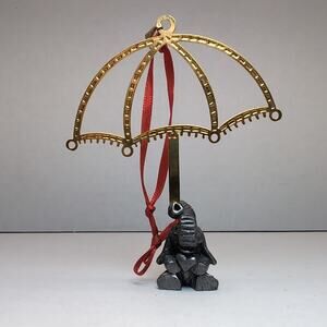 Michael Ricker Pewter Elephant With Heart Figurine Brass Umbrella Ornament